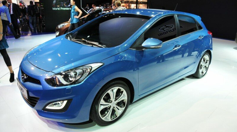 hyundai i30 price